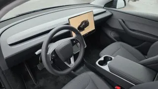 Tesla Model Y Standard