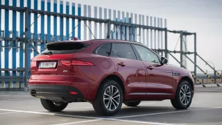 Testovali jsme luxusní Jaguar F-Pace 2