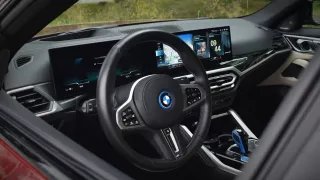 BMW i4 M50