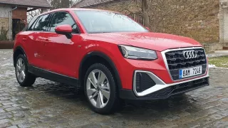 Test Audi Q2 35 TFSI S tronic S line: Přesně tohle auto bych chtěl pro dceru. Škoda, že na něj nemám