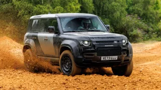 Land Rover Defender OCTA