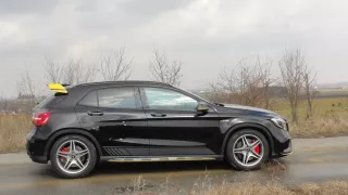 MERCEDES-AMG GLA 45 – exteriér 4