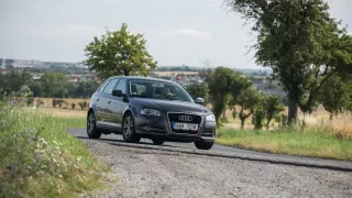 I s naftovým Audi A3 se solidně svezete. 7