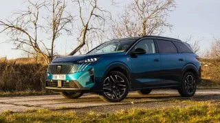 Peugeot 5008 Hybrid 145 e-DCS6