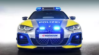 Policejní BMW i4 AC Schnitzer