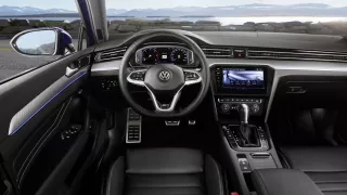 Volkswagen Passat 2019 13