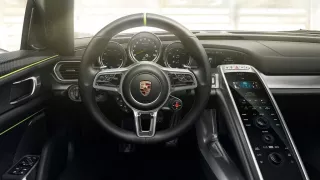 Porsche 918 Spyder - Obrázek 6
