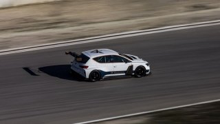 CUPRA e-Racer přináší nové profesní výzvy