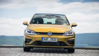 VW Golf 1.5 TSI Evo 1