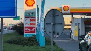 Ceny paliv, D1 u Prahy