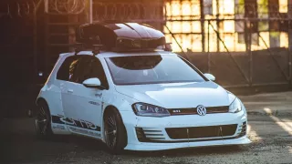 Golf, který chce být Porsche - Obrázek 1