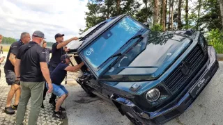 Nový Mercedes G se nevyhne elektřině, benzinovým osmiválcem bude šetřit. Aktuální verze rychle mizí