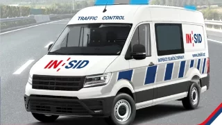 Pokuty na silnicích už nebude rozdávat jen policie a celní správa. Na řidiče si posvítí i inspektoři