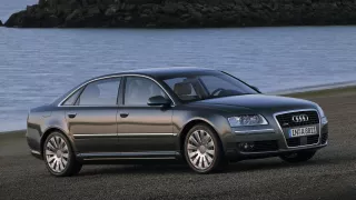 Audi A8 druhé generace 2