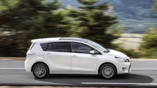 Toyota Verso 2013