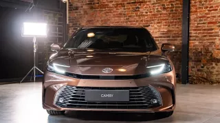 Toyota Camry 2025