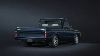 Chevrolet perfektně zrestauroval model C-10 z roku