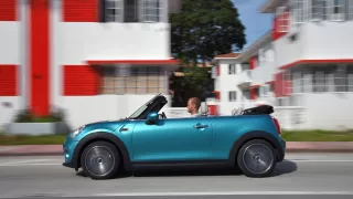 Mini Cooper Cabrio pro rok 2016 - Obrázek 8