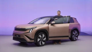 Největší SUV Škody je oficiálně venku: Peaq má gigantický kufr a nejlevnější verze ujede přes 450 km