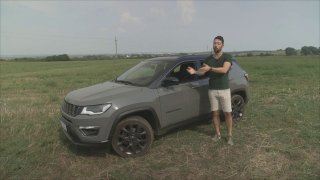 Kdo hledá pohodu, může ji najít v tomhle autě. Hrubis otestoval ojetý Jeep Compass