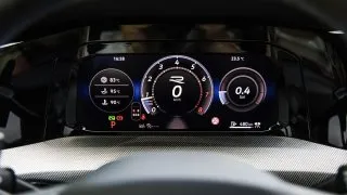 Volkswagen Golf Variant R