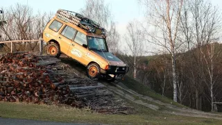 Land Rover Discovery Camel Trophy