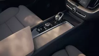 Volvo XC60 po faceliftu (2025)