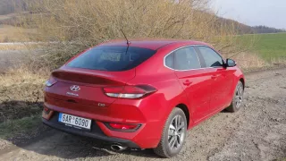 Hyundai i30 Fastback 2