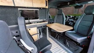 Tento elektrický karavan vyřešil starý problém kempařů. Topení živí přímo trakční baterie
