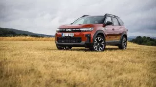 Dacia Bigster hybrid 155