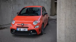 Abarth 695