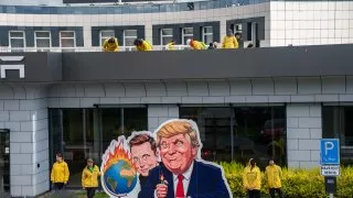 Protest, Tesla
