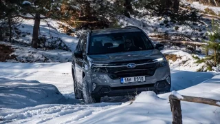 Nový Subaru Forester dorazil do Česka. Nabídne jednu motorizaci a v základu se vejde ještě pod milion