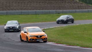 RENAULT MÉGANE R.S. na okruhu 4