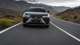 Lexus RZ