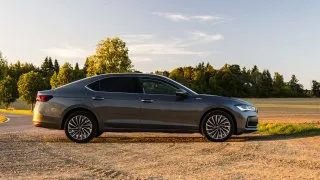 Škoda Superb 2.0 TDI DSG 110 kW