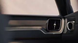 Volvo XC60 po faceliftu (2025)