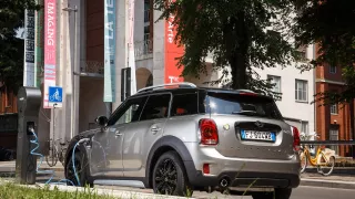 Prvním hybridem MINI se stal Countryman. 11