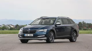 Škoda Superb Scout