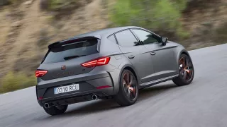 SEAT Leon Cupra R 18