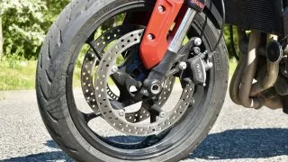 Triumph Trident 660