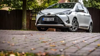 Toyota Yaris 1.5 VVT-iE exteriér 11