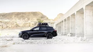 Audi Q8 e-tron edition Dakar