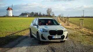 Hybridní BMW X1 jezdí neskutečně. Stane se vaším vyhledávaným společníkem