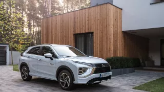 Mitsubishi Eclipse Cross PHEV