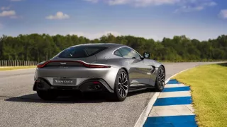 Aston Martin Vantage MY2018 19