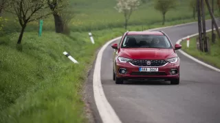 Fiat Tipo je skvělá alternativa 10