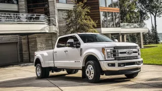 Ford F-450 Limited 1