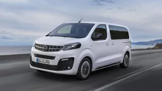 Opel Zafira Life 2019 1