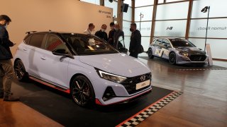 Nový Hyundai i20 N dostal benzinový motor 1.6 Turbo s výkonem až 204 koní. Řadí se manuálně